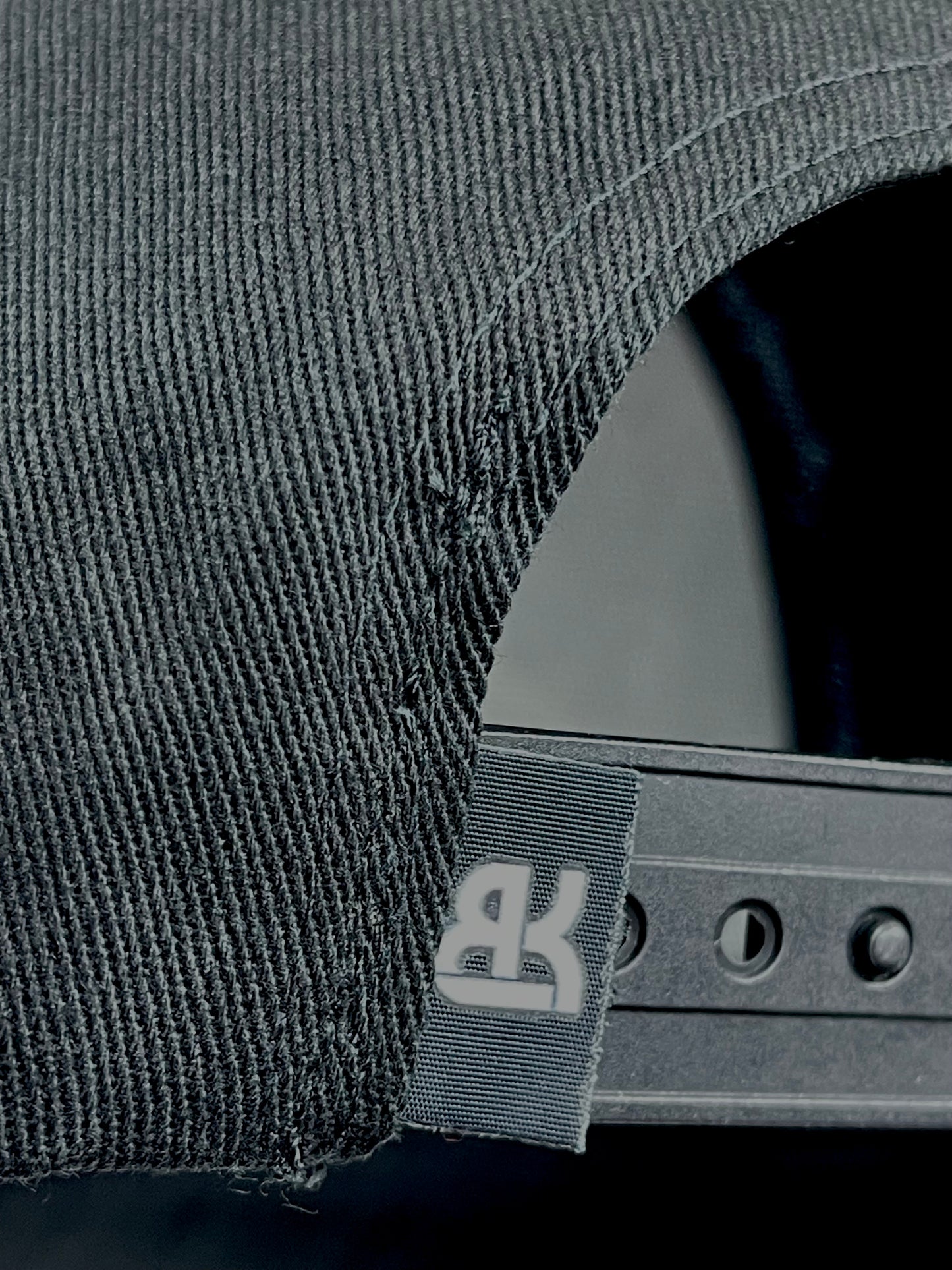 5 panel curved brim SnapBack